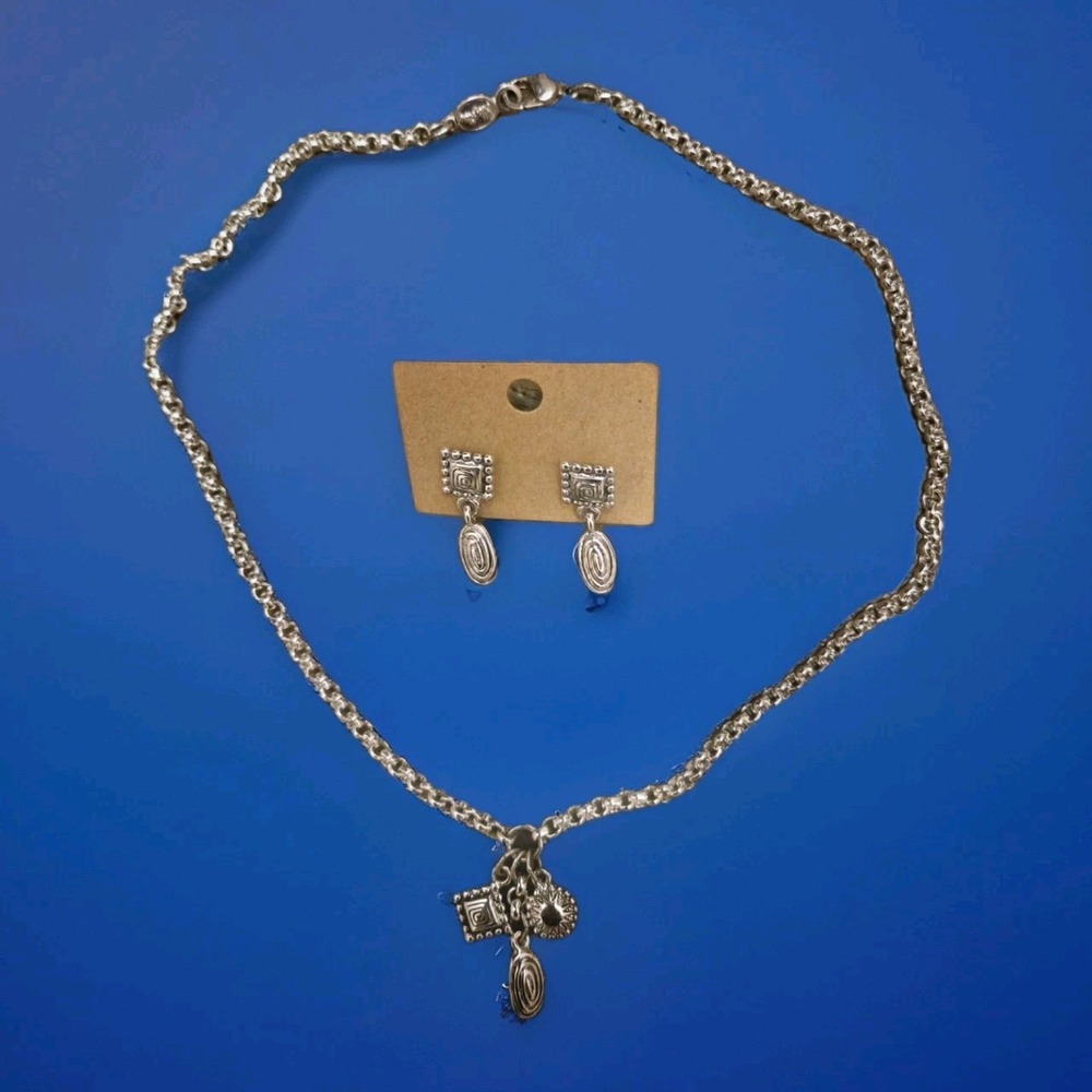 Signed Napier Silver Tone Necklace And Earrings Set Geometric 18"